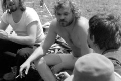 1976-008-rr