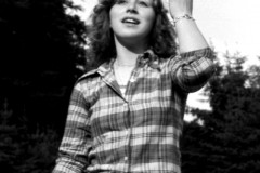 1976-013-rr
