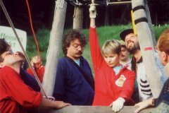 1992-027-as