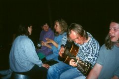 1997-093-hb