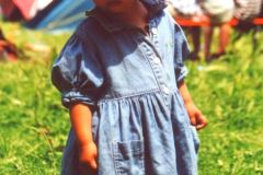 2000-143-ek