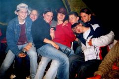 2001-003-es