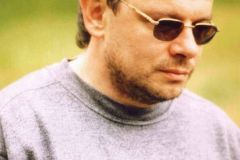 2001-043-as